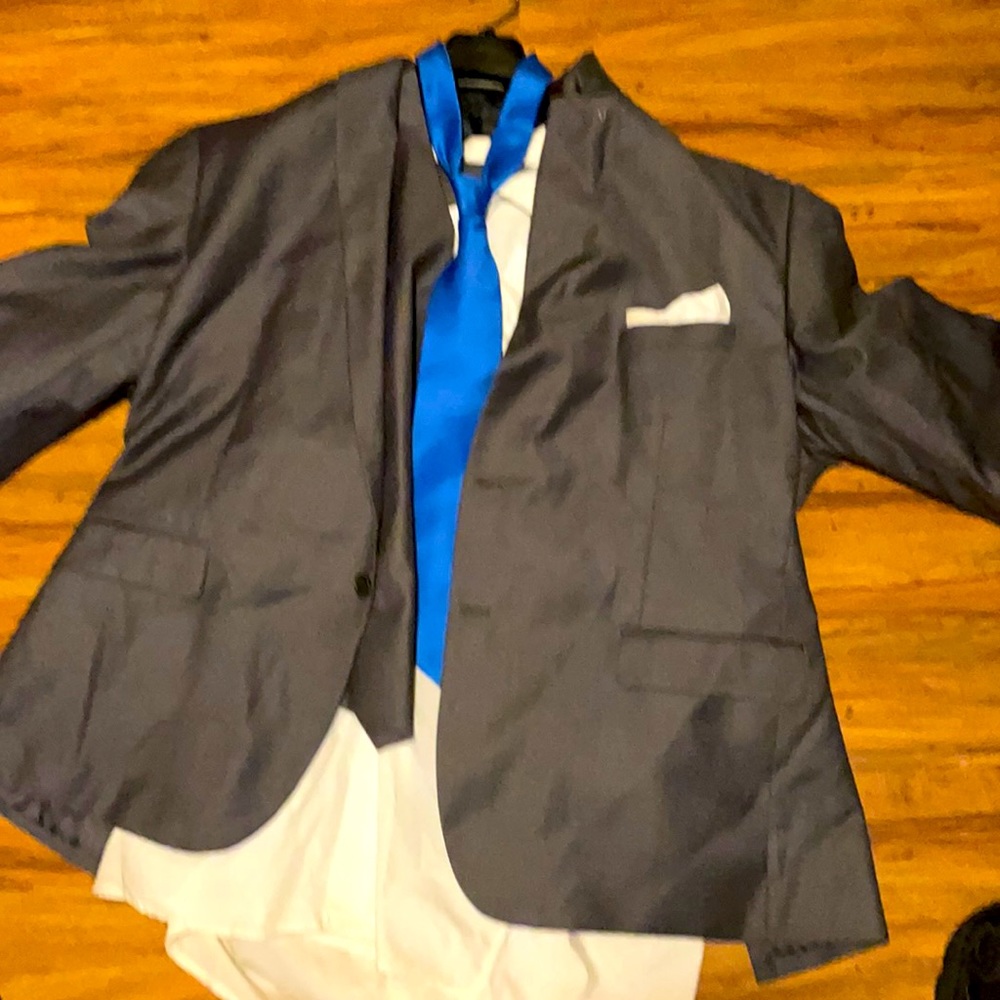Men’s Grey Suit